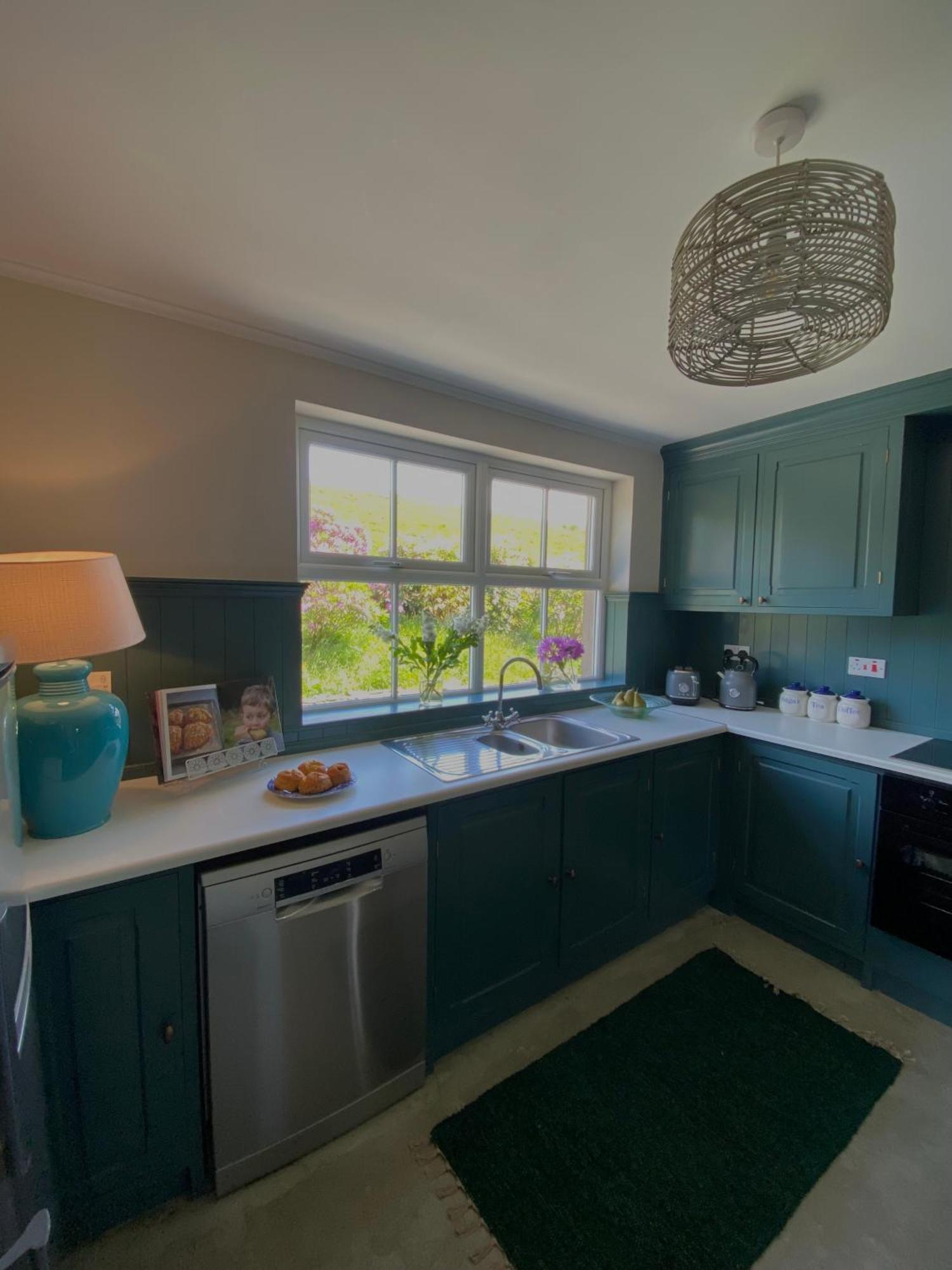 Shanakeever Farm - 3 Bedroom Apartment Clifden Extérieur photo