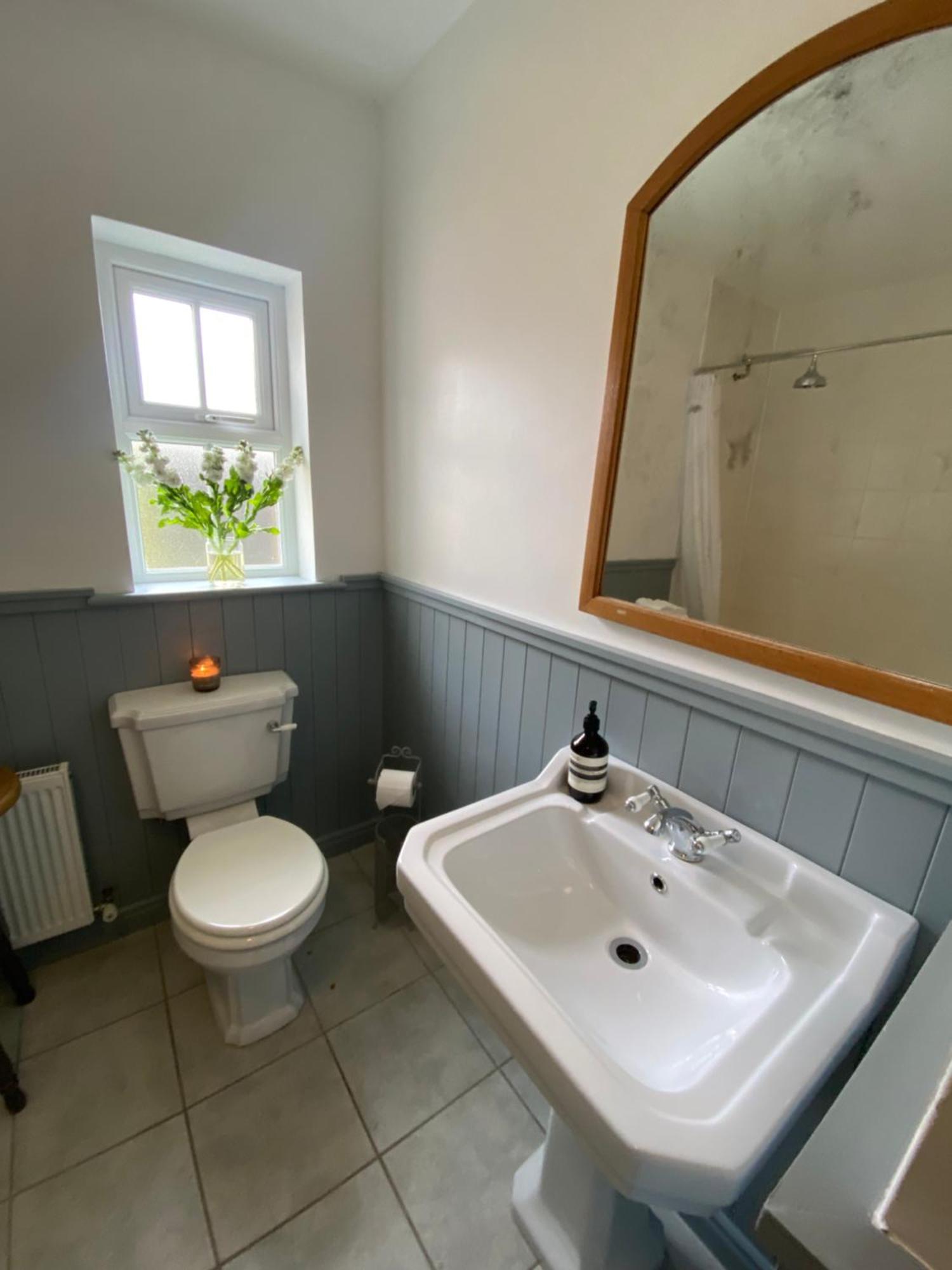 Shanakeever Farm - 3 Bedroom Apartment Clifden Extérieur photo